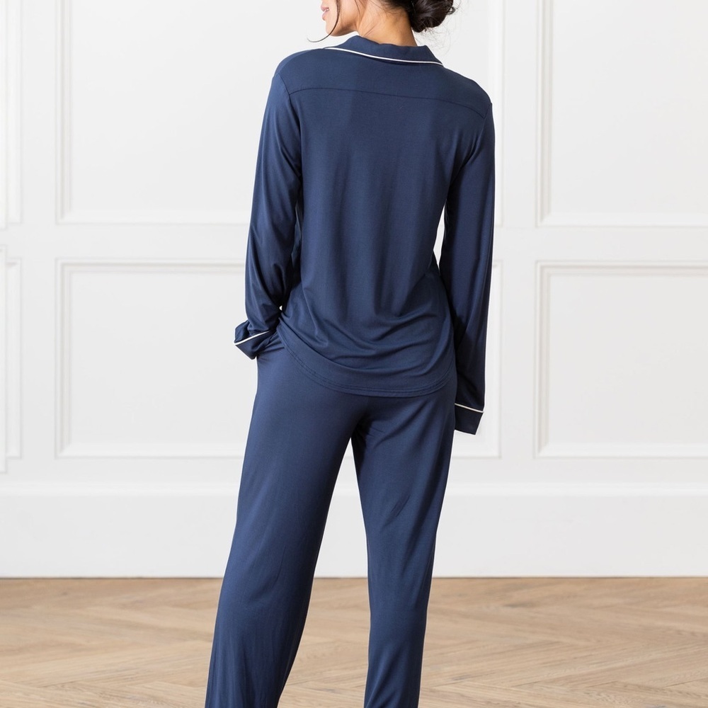 Cozy Earth Bamboo Stretch-Knit Long Sleeve Pajama Set Navy - Picture 2 of 12